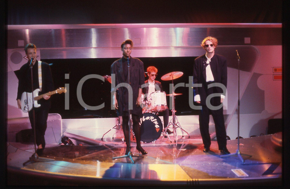 35mm vintage slide* 1986 DISCORING Nicholas WHITECROSS dei KISSING THE PINK (4)