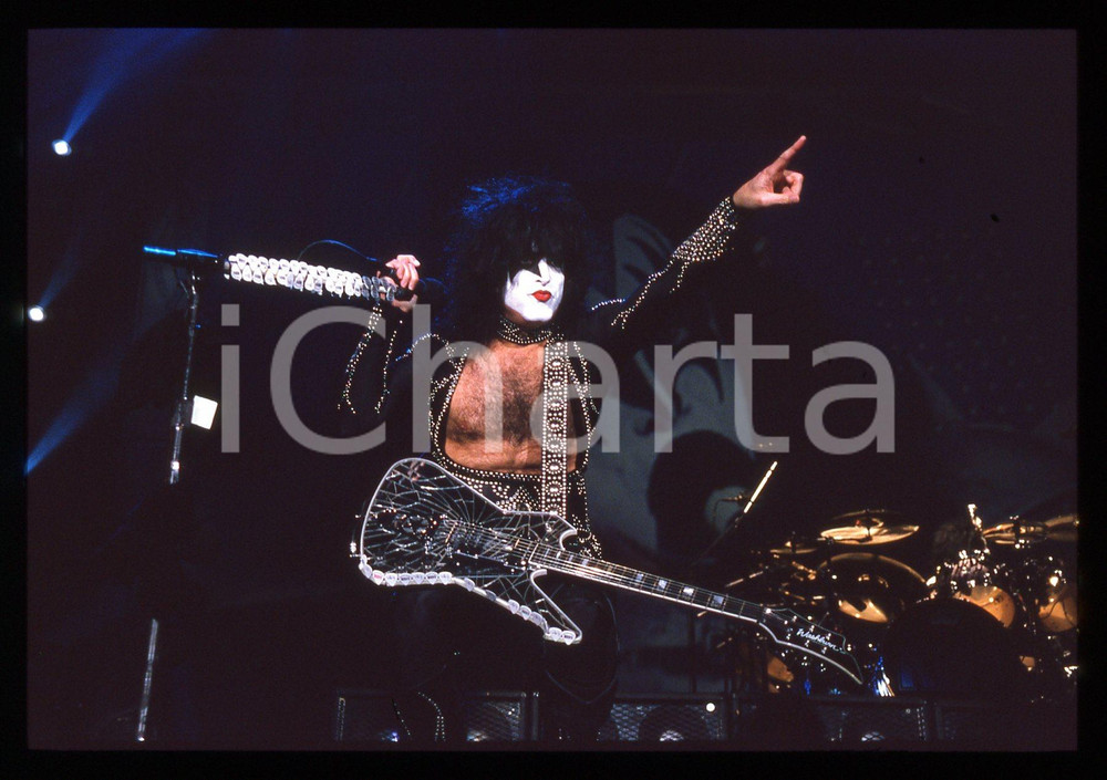 35mm vintage slide* 1999 FORUM DI ASSAGO Paul STANLEY dei KISS in concerto (1)