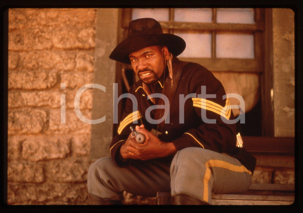 35mm vintage slide* 1997 BUFFALO SOLDIERS Mykelti WILLIAMSON Scena del film 1