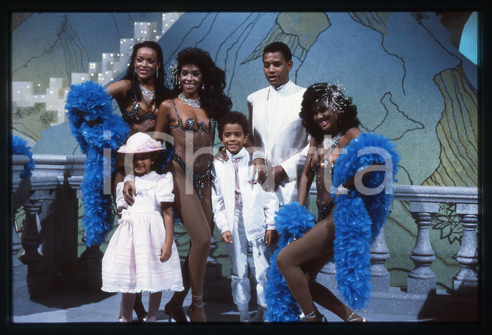 35mm vintage slide* 1984 TE LO DO IO IL BRASILE Jair RODRIGUES con ballerine 6