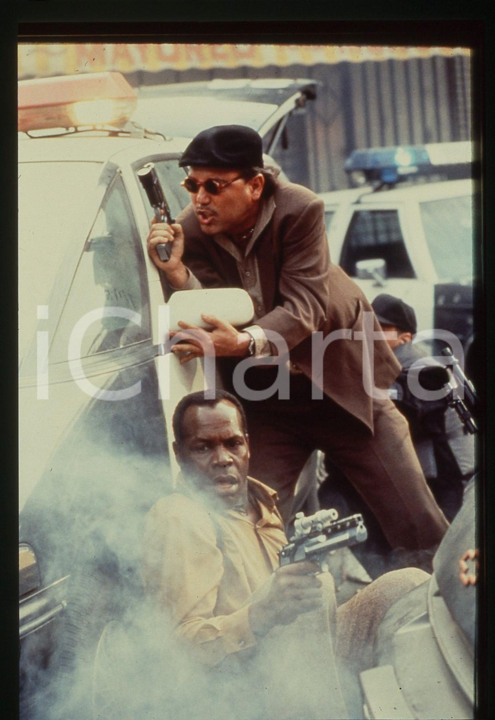 35mm vintage slide* 1990 PREDATOR 2 Danny GLOVER Rubèn BLADES Scena Film (1)