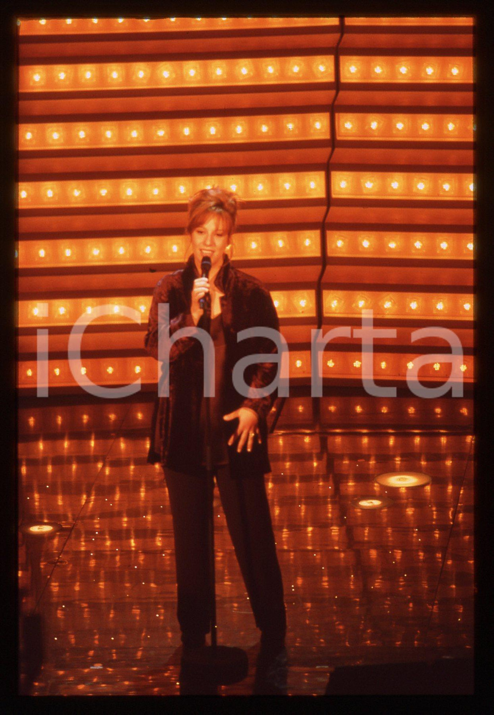 35mm vintage slide* 1998 SANREMO Paola FOLLI sul palco del Teatro Ariston (1)