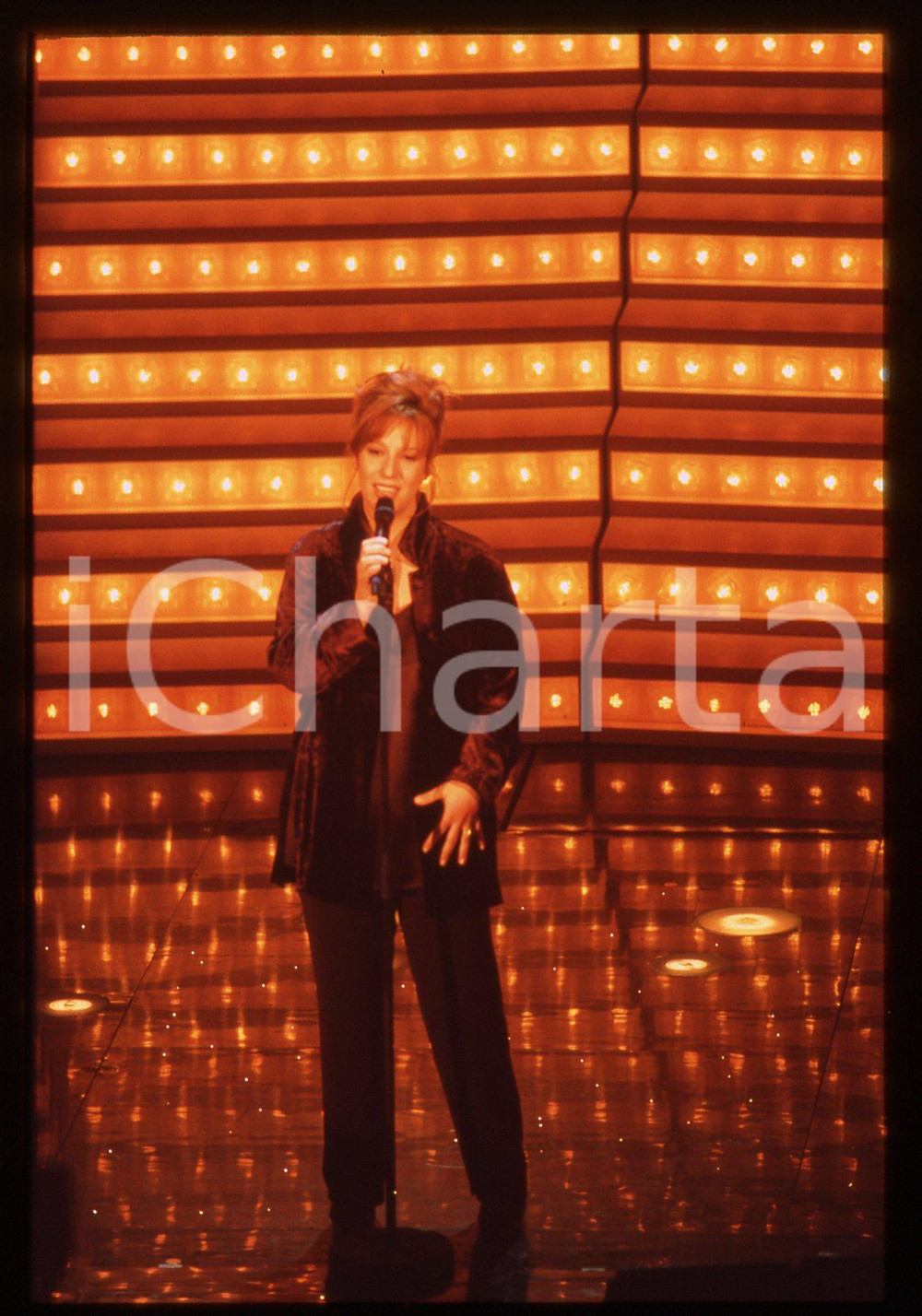 35mm vintage slide* 1998 SANREMO Paola FOLLI sul palco del Teatro Ariston (2)