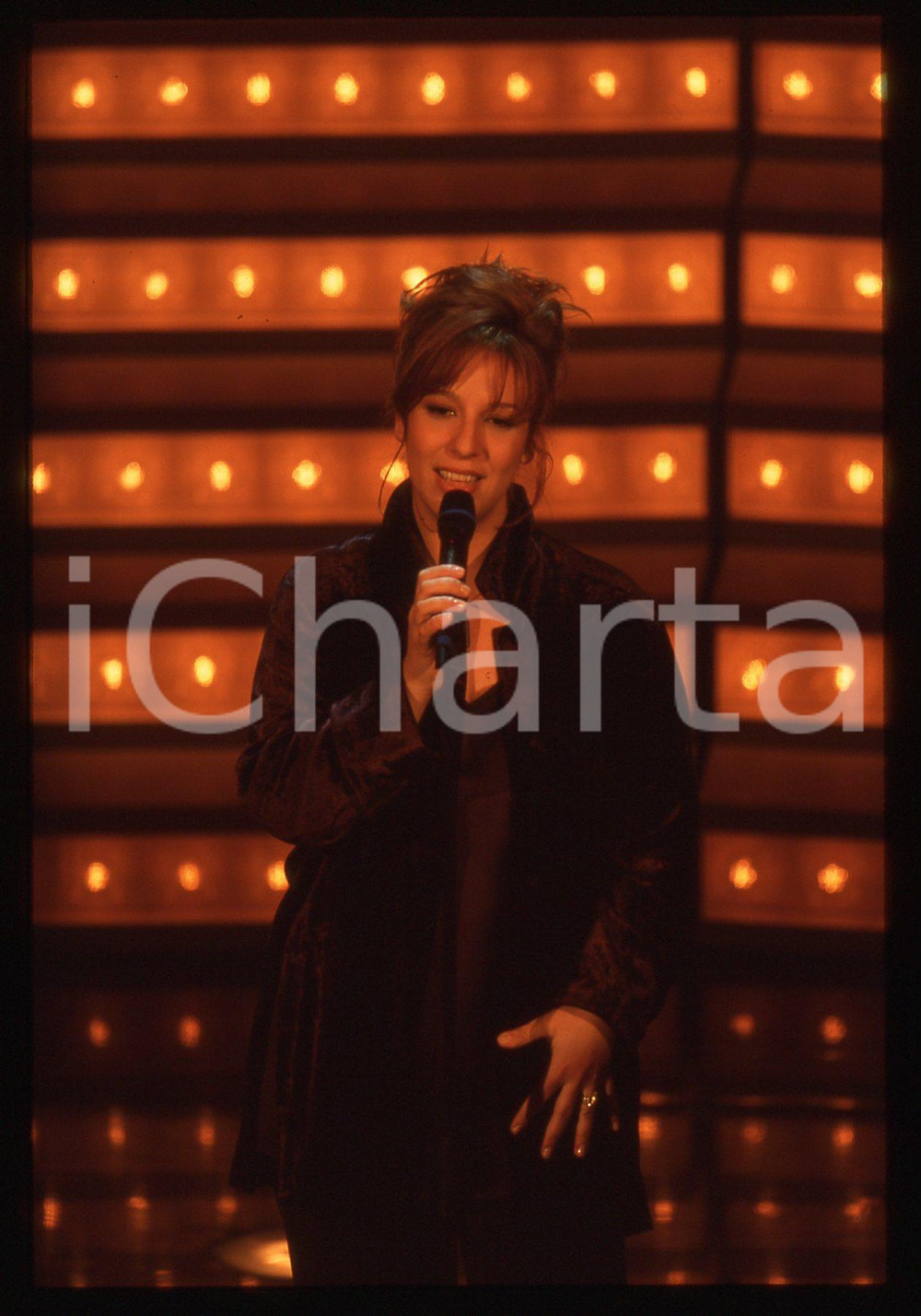 35mm vintage slide* 1998 SANREMO Paola FOLLI sul palco del Teatro Ariston (4)