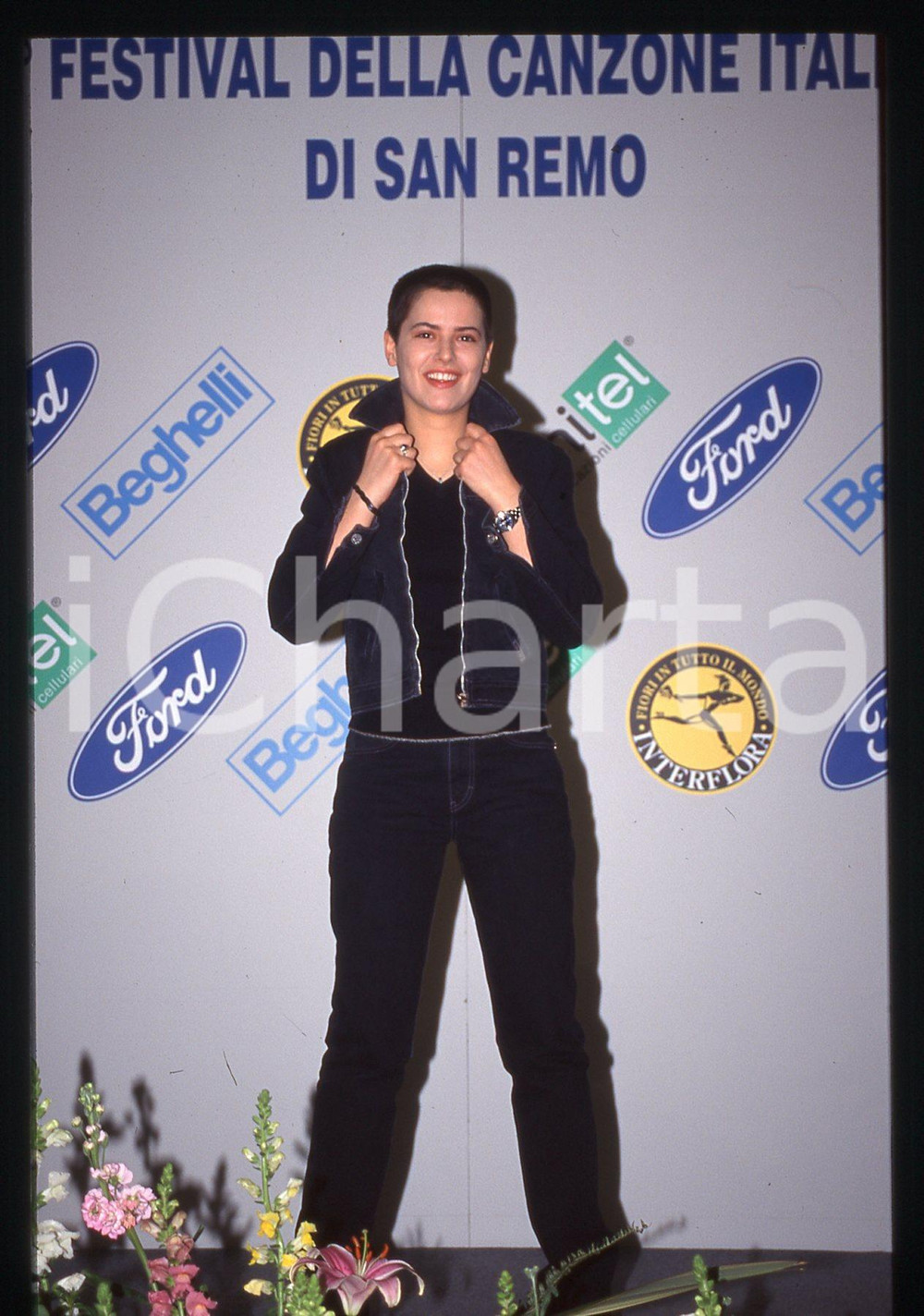 35mm vintage slide* 1997 SANREMO Silvia SALEMI Ritratto della cantante (1)
