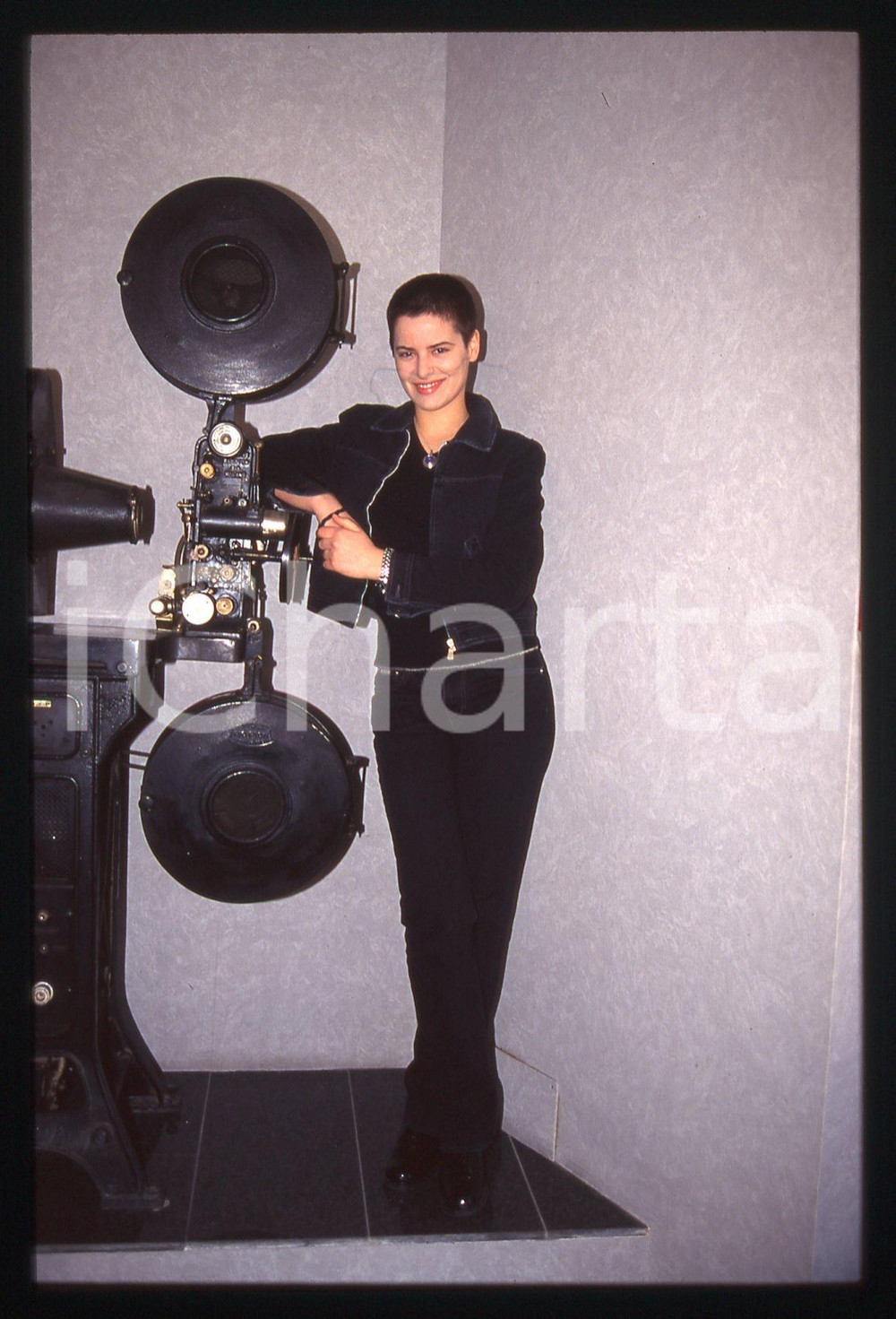 35mm vintage slide* 1997 SANREMO Silvia SALEMI Ritratto della cantante (14)