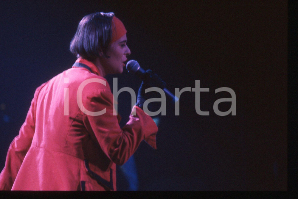 35mm vintage slide* 1990ca MUSICA Lisa STANSFIELD in concerto (24)