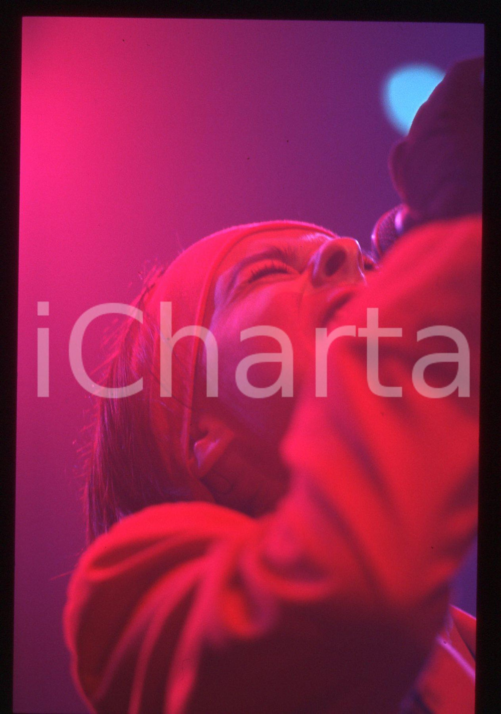 35mm vintage slide* 1990ca MUSICA Lisa STANSFIELD in concerto (74)