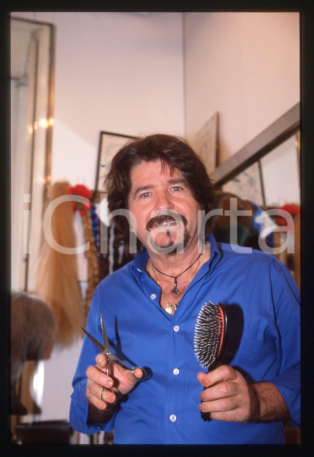 35mm vintage slide* 1990ca COSTUME Rolando ELISEI Ritratto del parrucchiere (6)