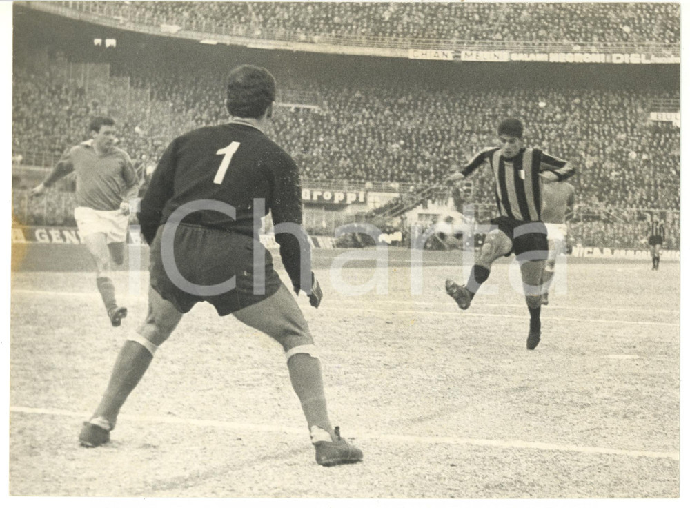 1966 CALCIO INTER-NAPOLI 0-0 Portiere Claudio BANDONI *Foto VINTAGE 24x18 cm