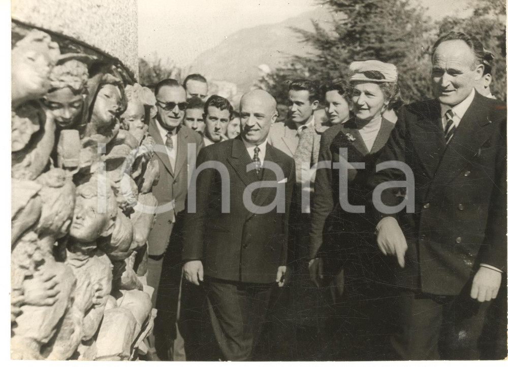 1956 TRENTO Amintore FANFANI visita il monumento ad Alcide DE GASPERI *Foto