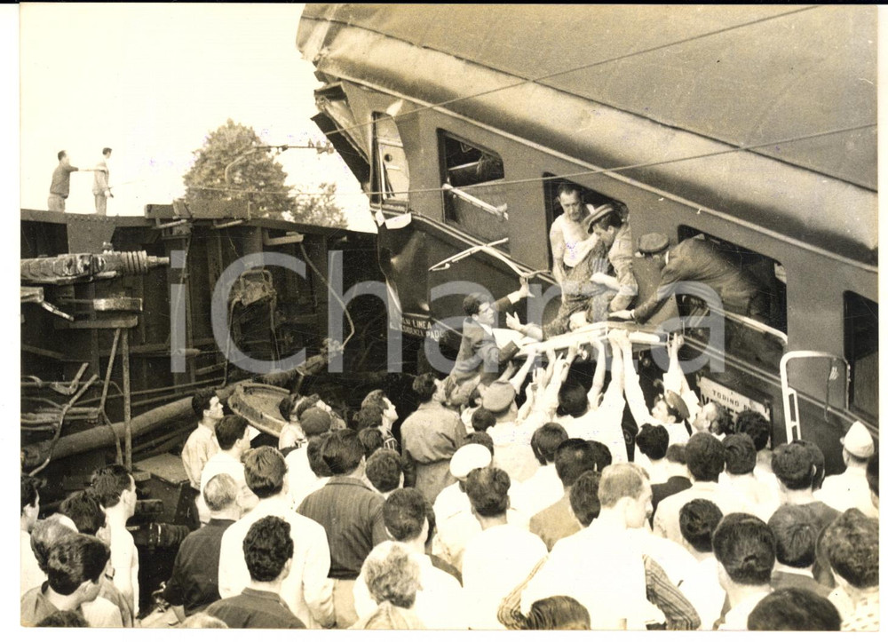 1962 SETTIMO TORINESE Deragliamento treno Torino-Venezia - Soccorsi - Foto 18x13