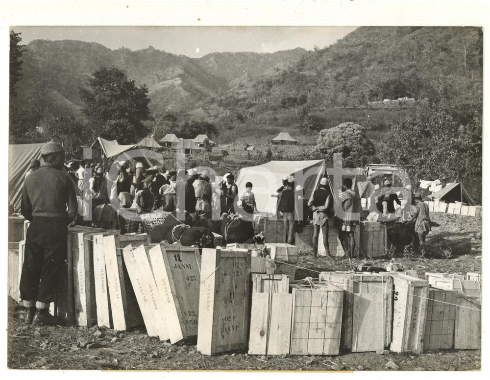 1959 PHUSRE (NEPAL) - ALPINISMO Spedizione francese monte JANNU - Il campo base