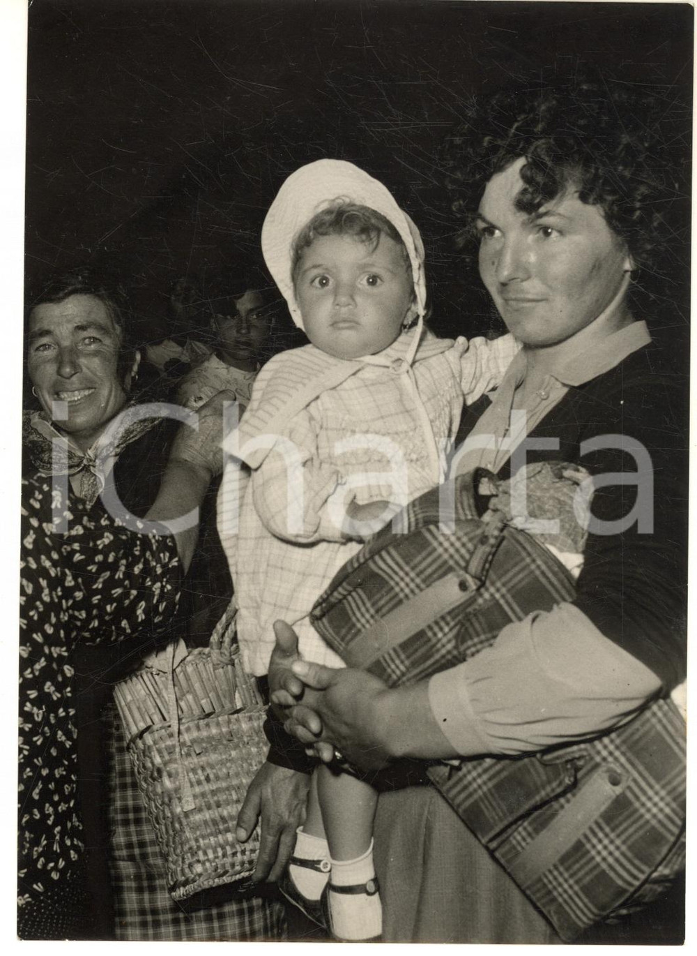 1957 ALLUVIONE POLESINE Famiglie di contadini sfollati - Foto 13x18 cm