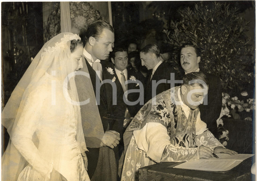 1954 TORINO SUPERGA Nozze Cristina di CAMERANA - Alberto MARONE CINZANO (3) Foto