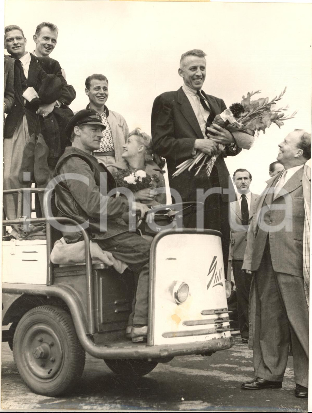1953 HAMBURG Arrival of jazz artist Stan KENTON and his band - Photo 15x20 cm