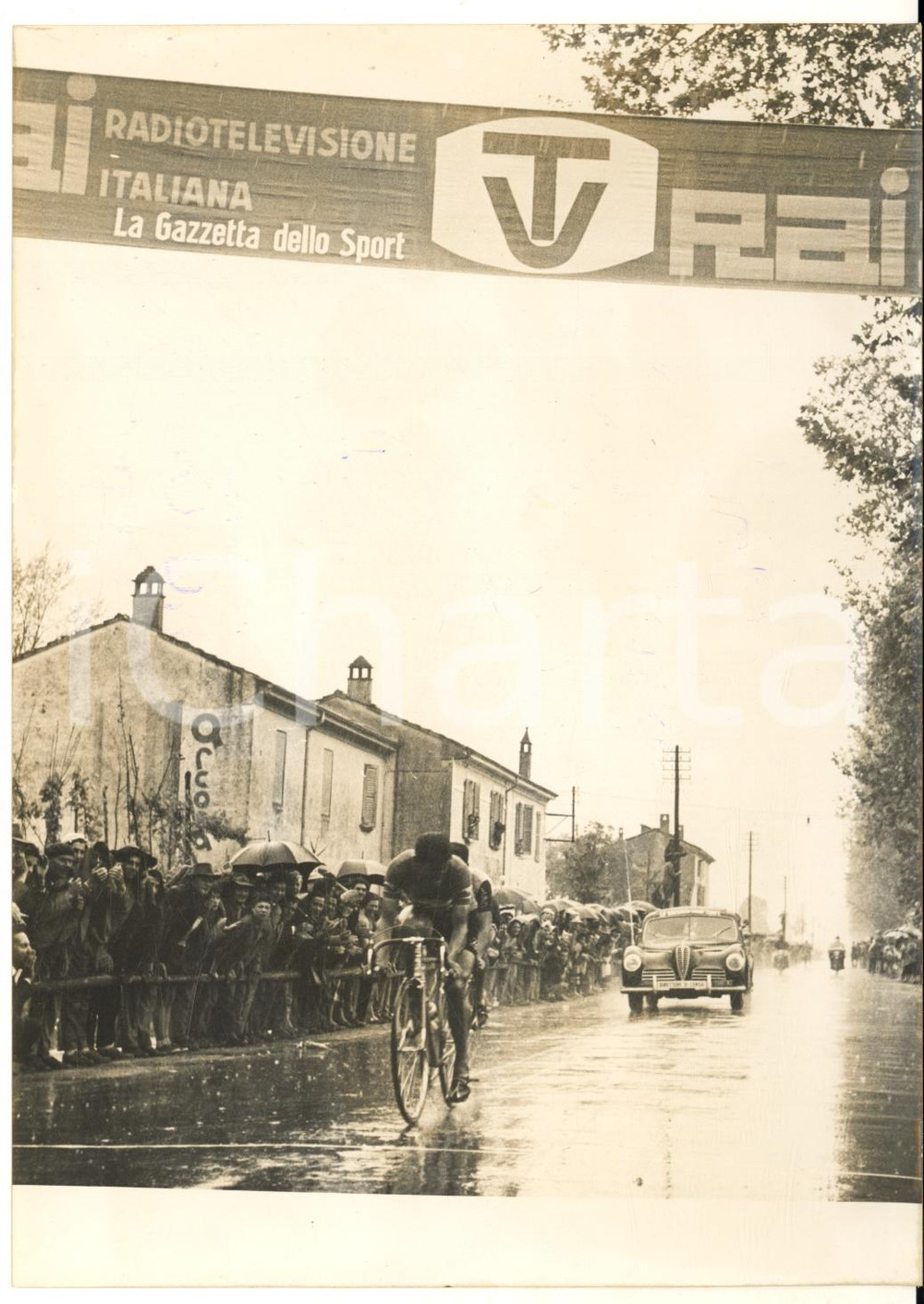 1955 ca PIADENA CICLISMO GIRO D'ITALIA Guido DE SANTI al traguardo *Foto 13x18