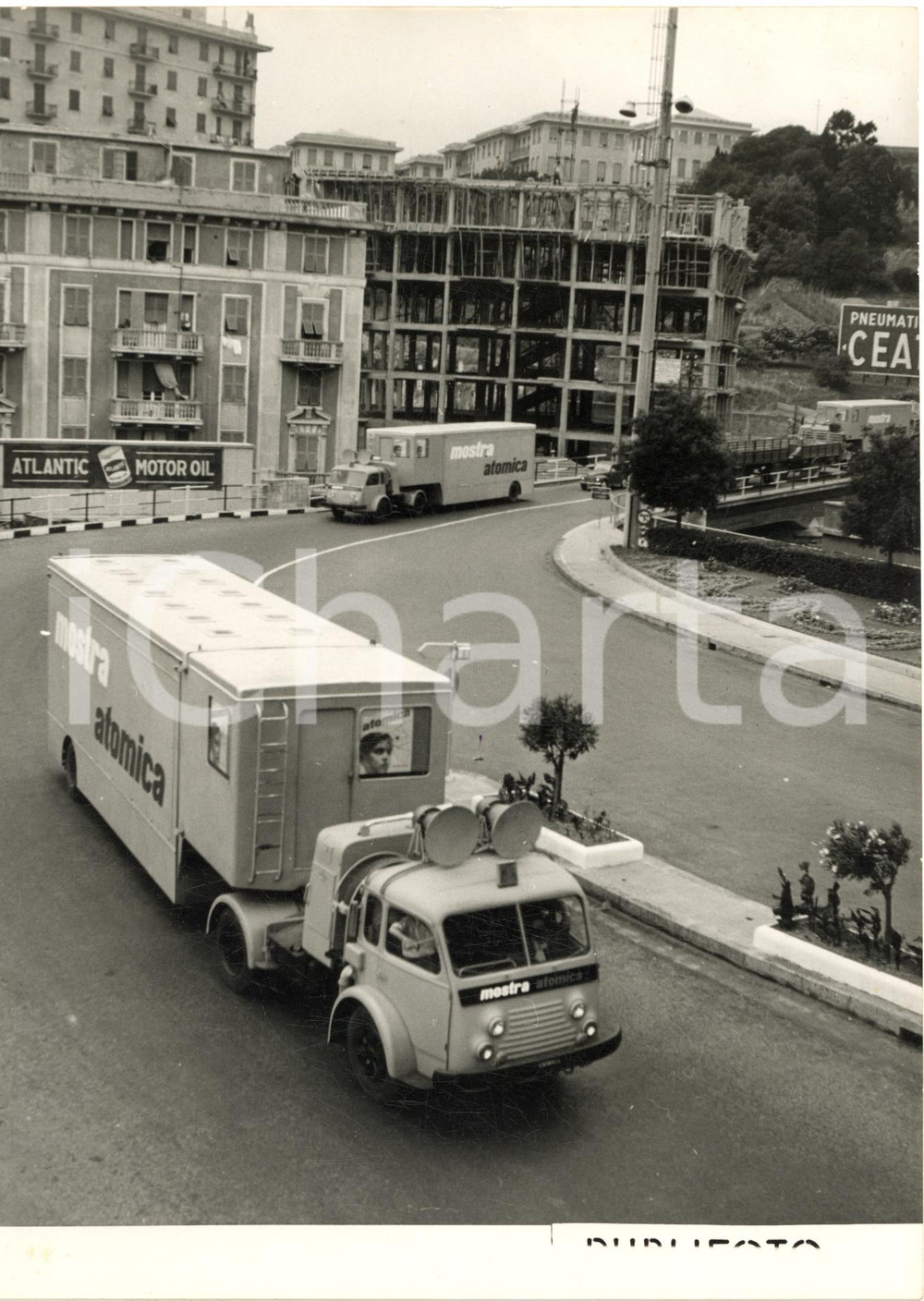 1954 GENOVA Arrivo della carovana della MOSTRA ATOMICA *Fotografia 18x24 cm
