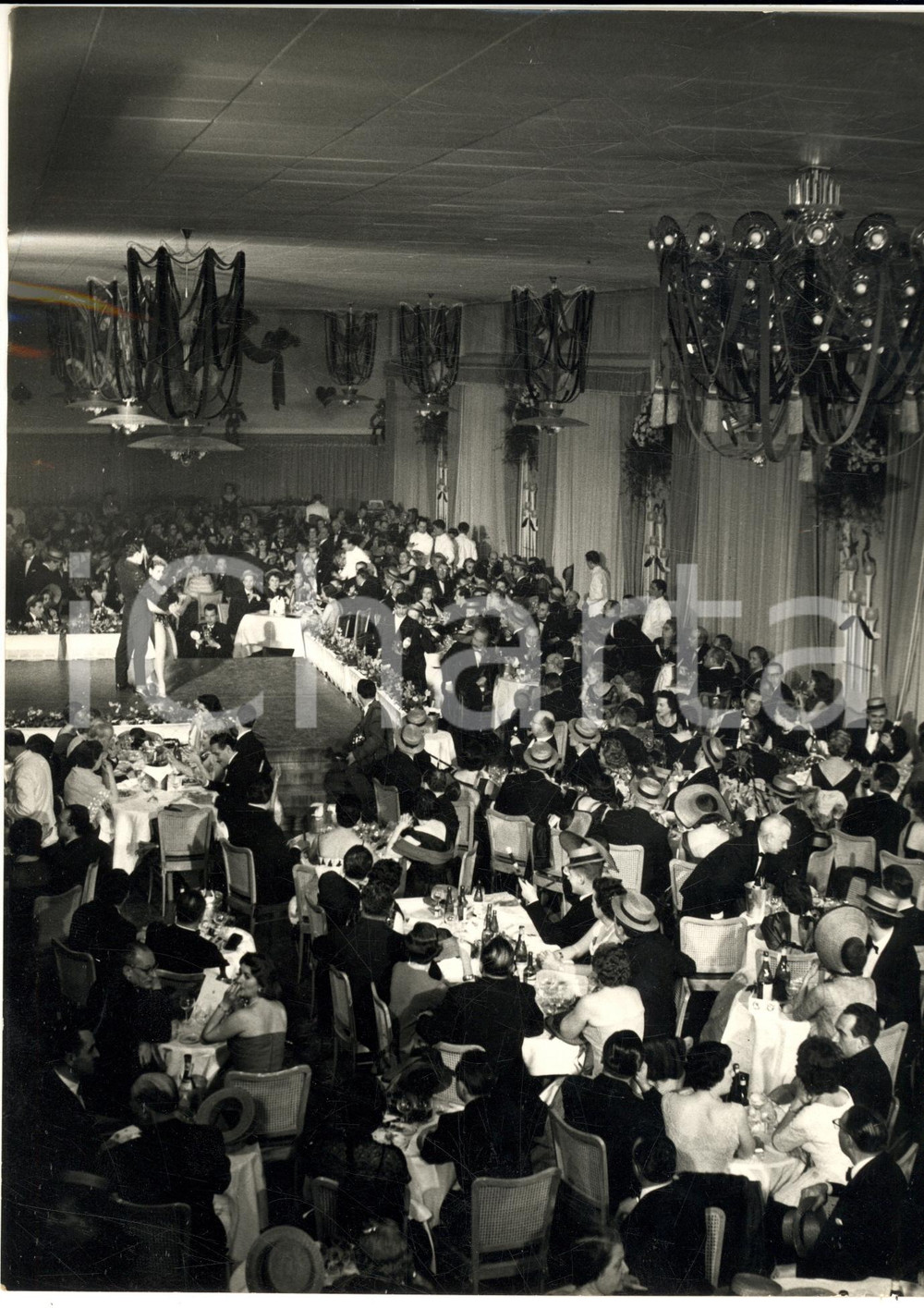 1955 ca SAINT-VINCENT (AO) Festeggiamenti per il Carnevale Ambrosiano - Foto