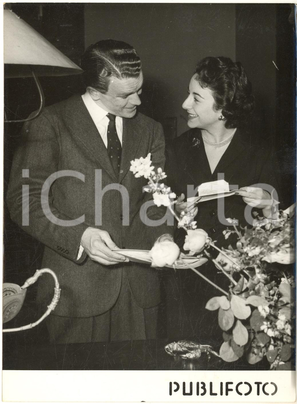 1955 NAPOLI Calciatore Hasse JEPPSON con la fidanzata Emma DI MARTINO *Foto