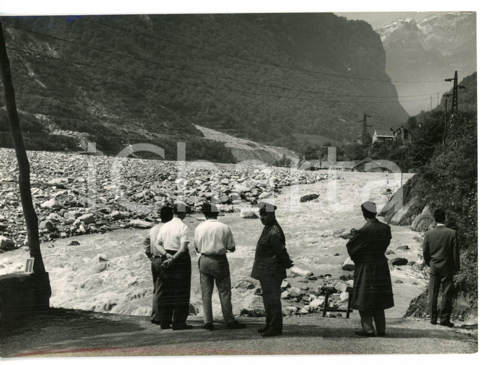 1958 CREVOLADOSSOLA Località SAN GIOVANNI Frana sulla strada del Sempione *Foto