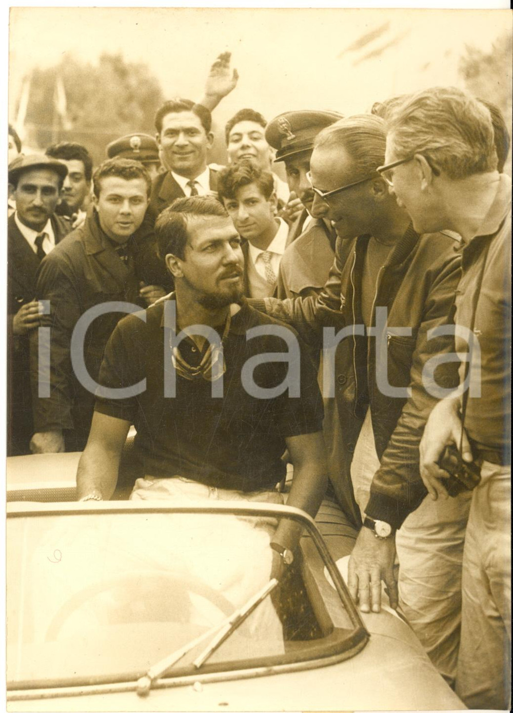 1960 PALERMO 44^ Targa FLORIO Il vincitore Jo BONNIER all'arrivo *Foto 13x18 cm