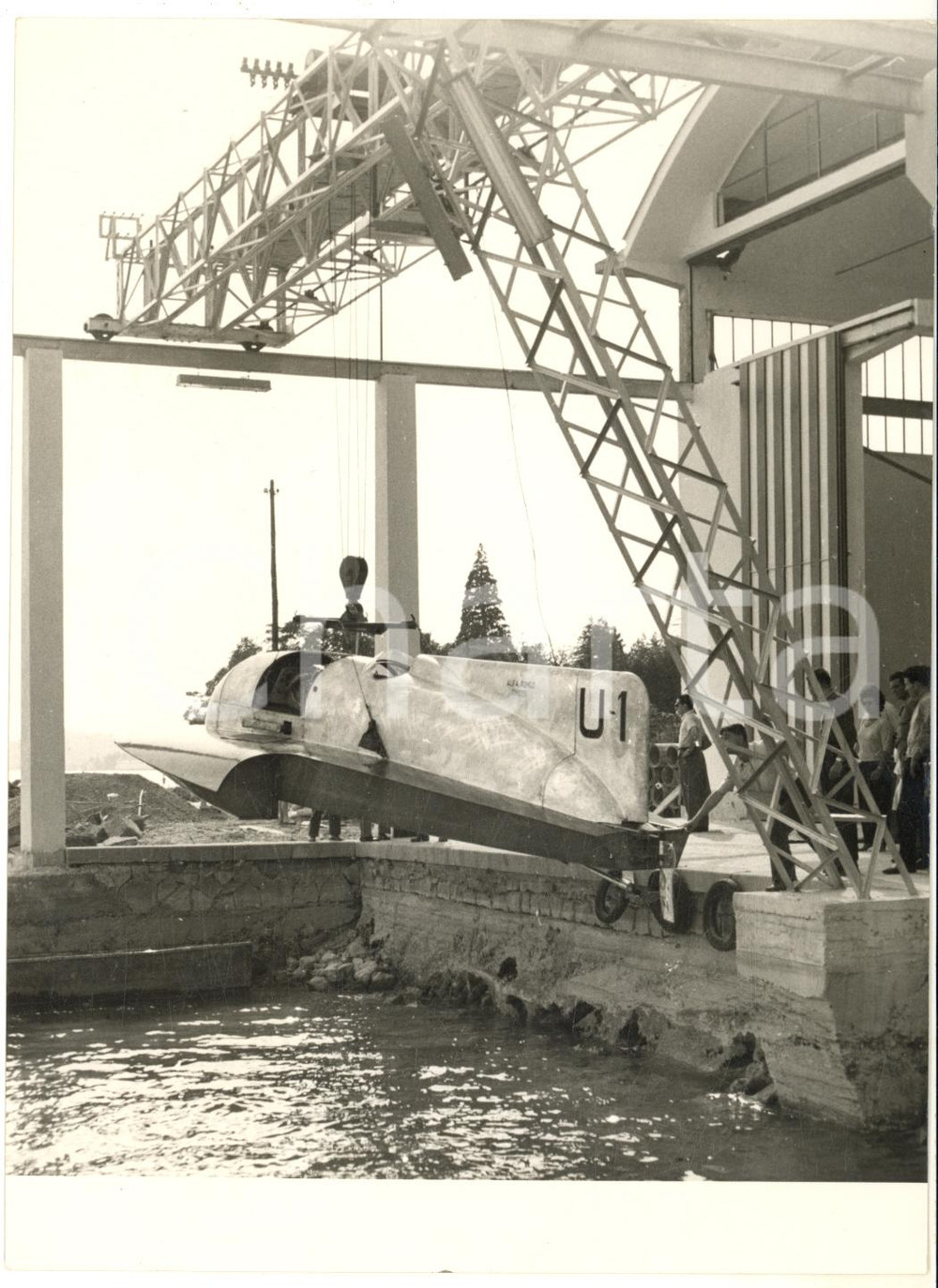 1953 MOTONAUTICA SARNICO Achille CASTOLDI tenta record - Scafo in acqua *Foto