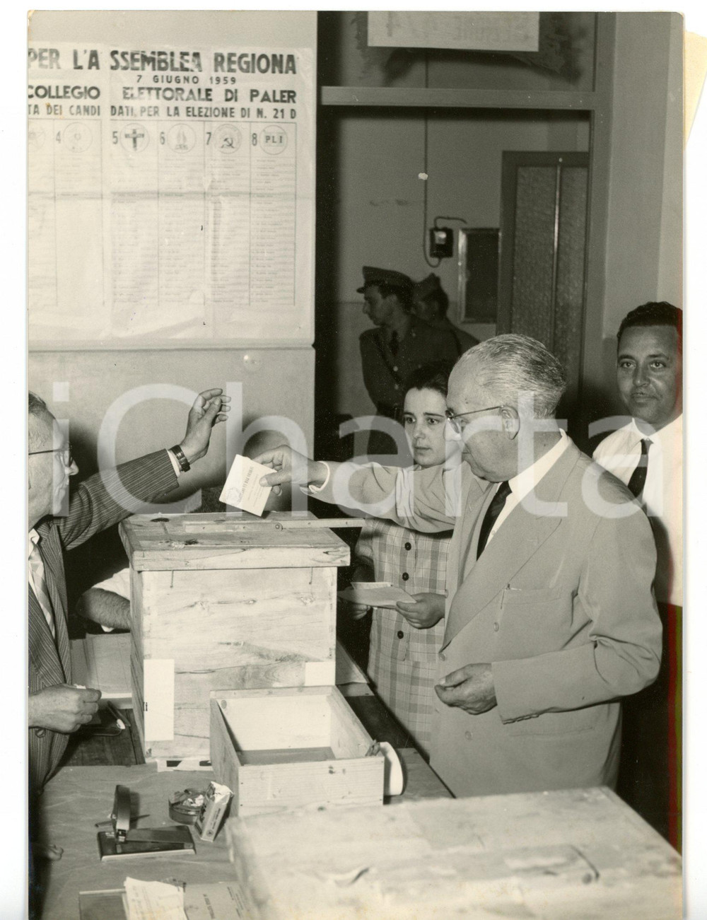 1959 PALERMO Antonino VARVARO esponente MIS alle urne *Foto 13x18 cm