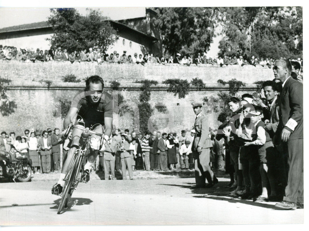 1955 ca GIRO D'ITALIA CICLISMO Hugo KOBLET in azione - Fotografia 18x13 cm