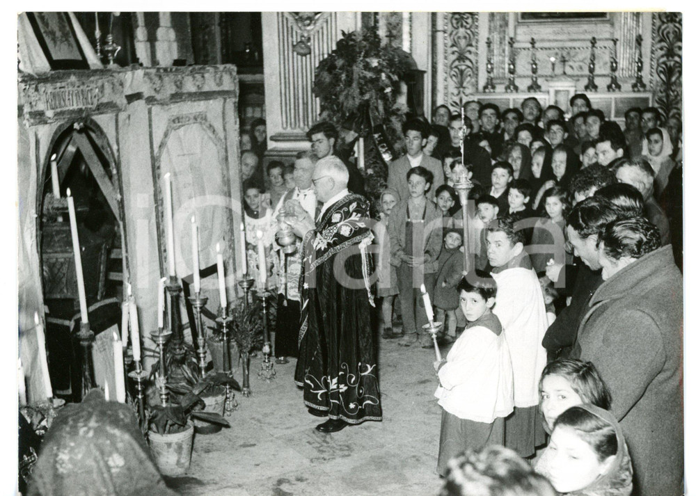 1954 MONTELEPRE MAFIA Funerali di Gaspare PISCIOTTA - Benedizione della bara