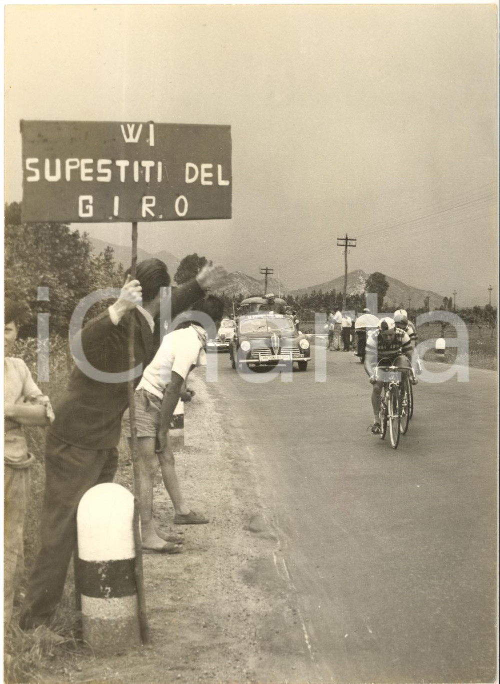 1955 ca CICLISMO GIRO D'ITALIA Cartelli per i "Superstiti del Giro" - Foto 13x18