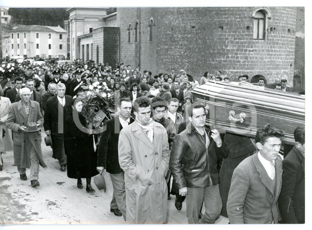 1959 ACQUAPENDENTE Omicidio di via VETULONIA - Funerali di Adamella MAZZUOLI