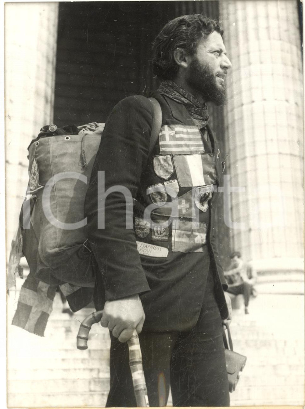 1957 PARIS Simos TSAPNIDIS in autostop dalla Grecia per la regina Elisabetta 
