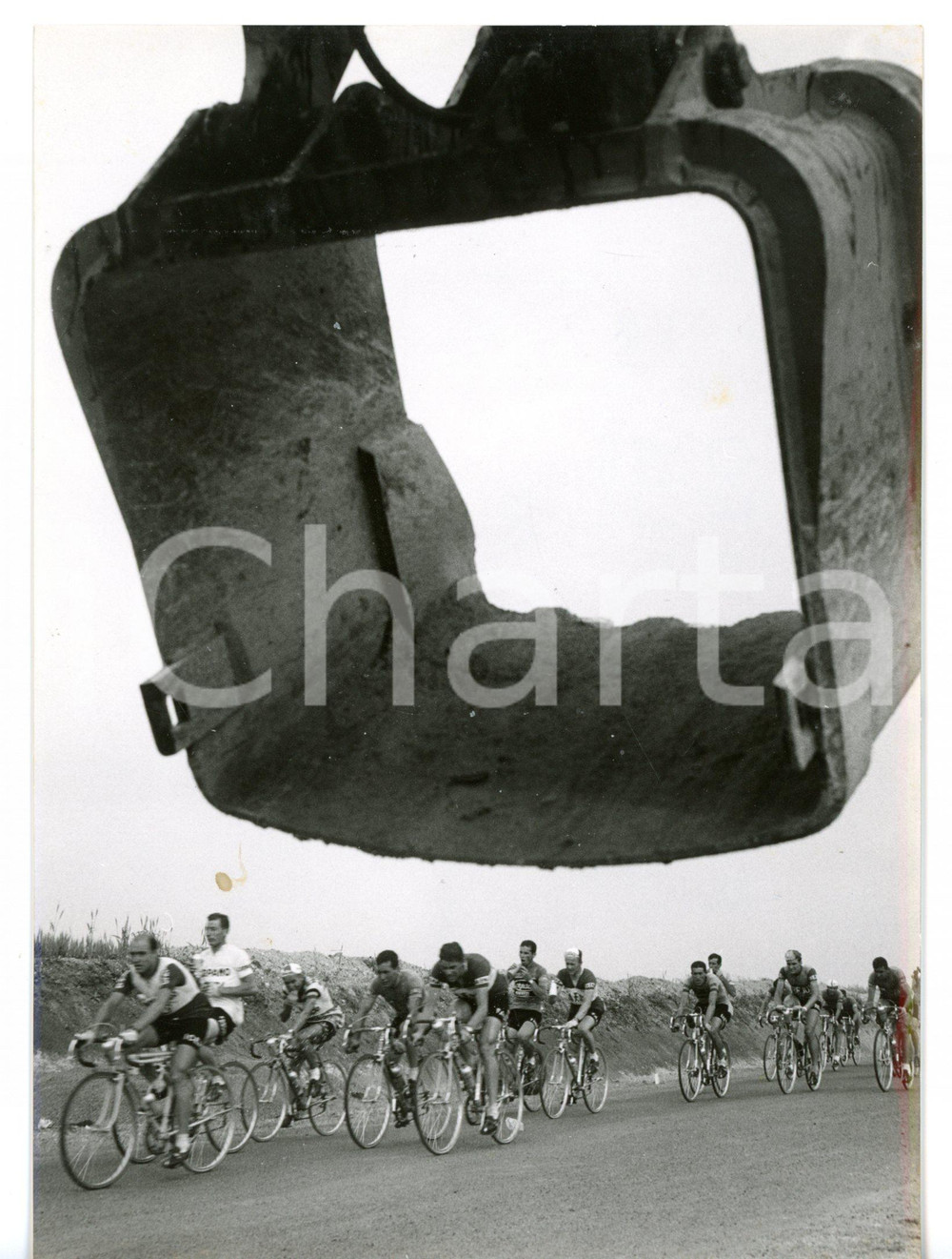 1956 CICLISMO - GIRO D'ITALIA Miguel POBLET in testa al gruppo *Foto ARTISTICA
