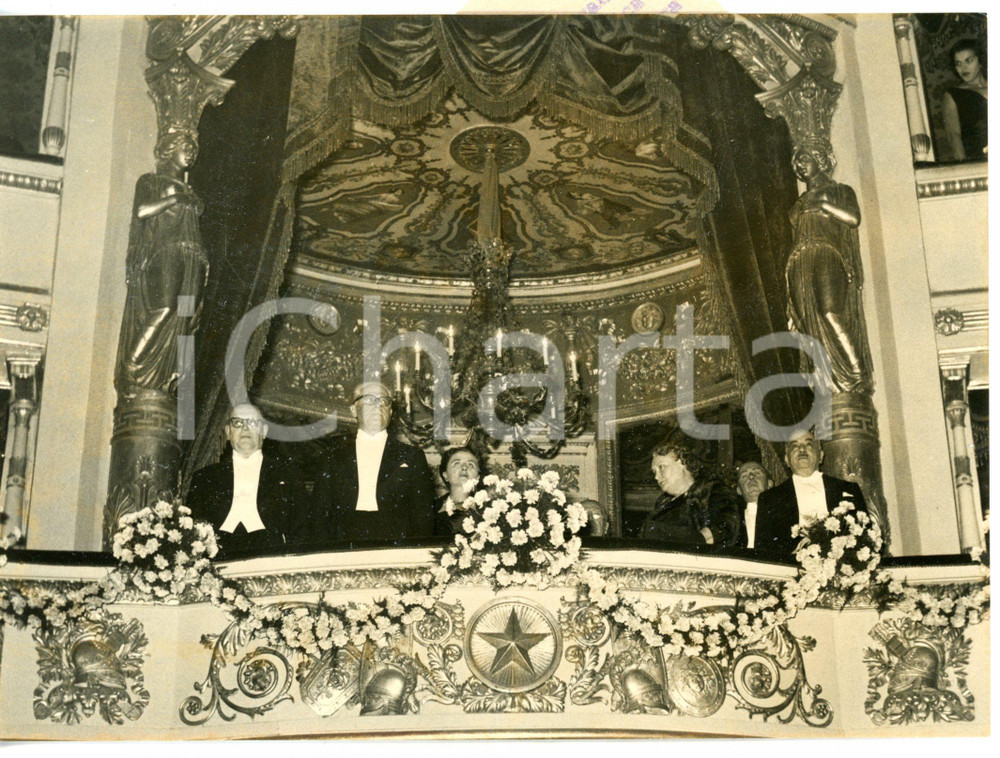 1957 MILANO Teatro alla Scala - Giovanni GRONCHI con Carla BISSATINI nei palchi 