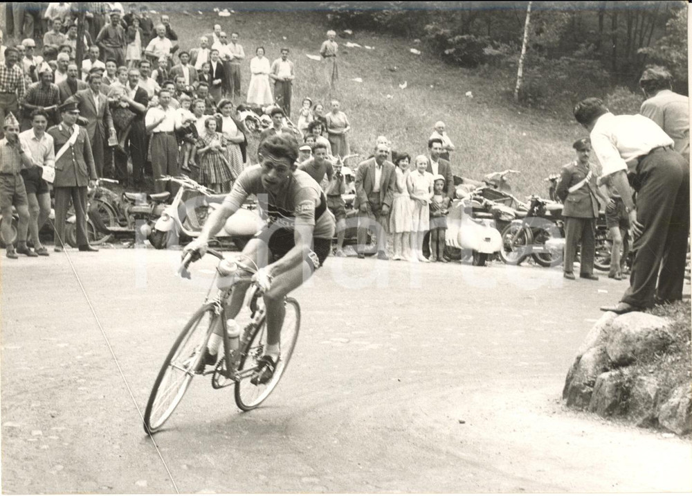 1956 CICLISMO GIRO D'ITALIA Aldo MOSER solo sul BALLABIO *Foto 18x13 cm