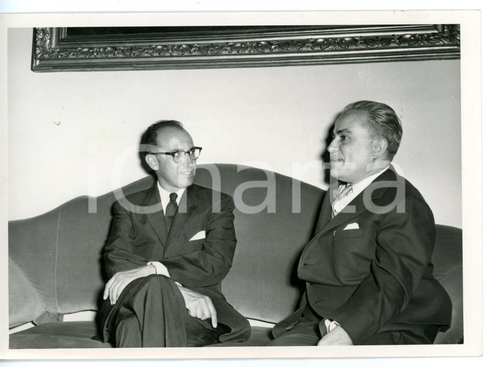 1957 UNIVERSITÀ DI TORINO Mario ALLARA riceve il medico Jonas SALK *Foto 18x13