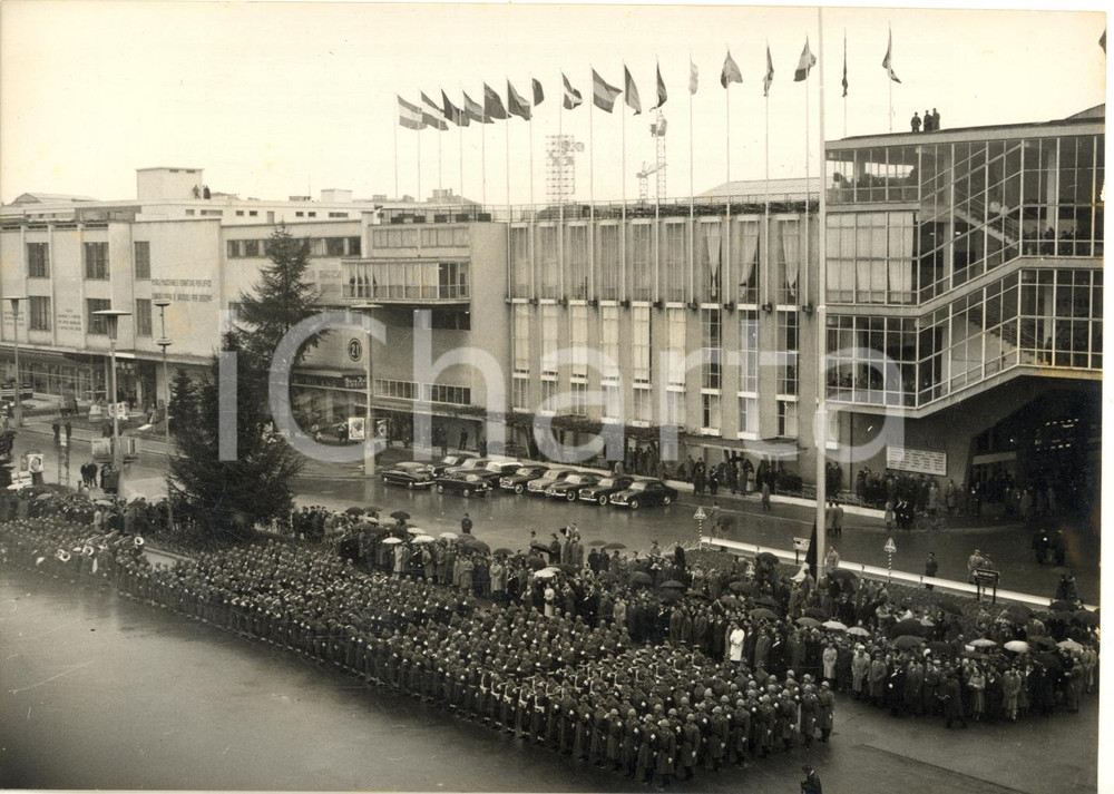 1958 MILANO Inaugurazione 36^ Fiera Campionaria - Parata militare - Foto 18x13
