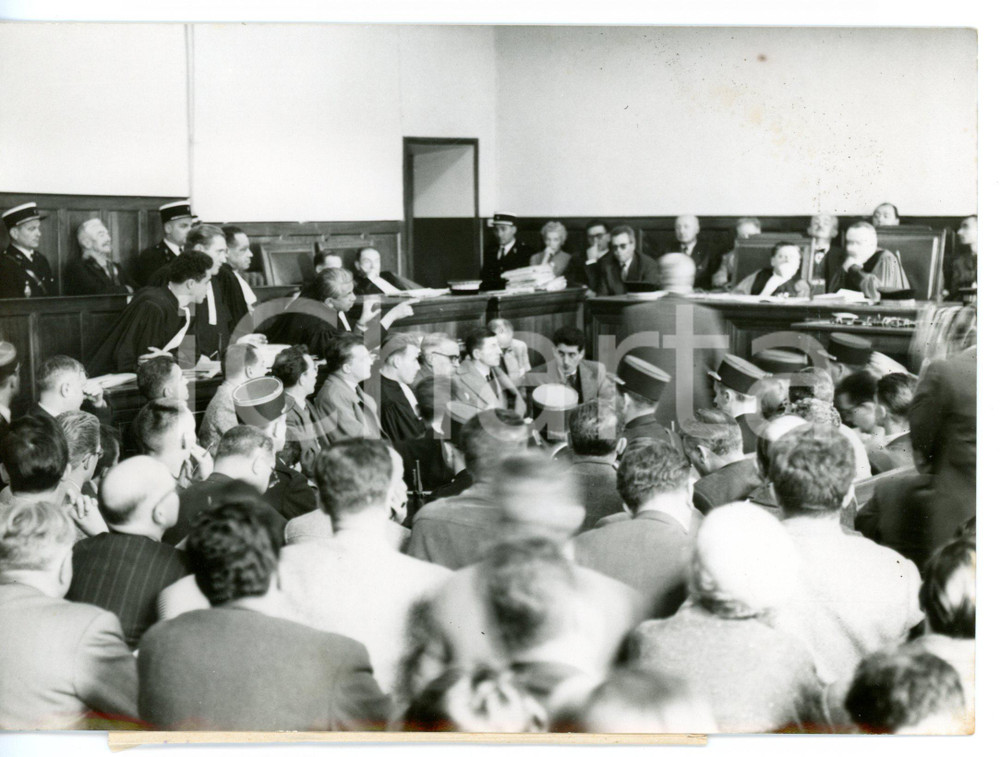 1954 DIGNE-LES-BAINS Affaire DOMINICI - La corte in aula durante il processo 