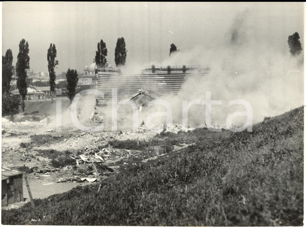 1958 ROMA Brillamento delle mine per costruzione Villaggio Olimpico *Foto 18x13