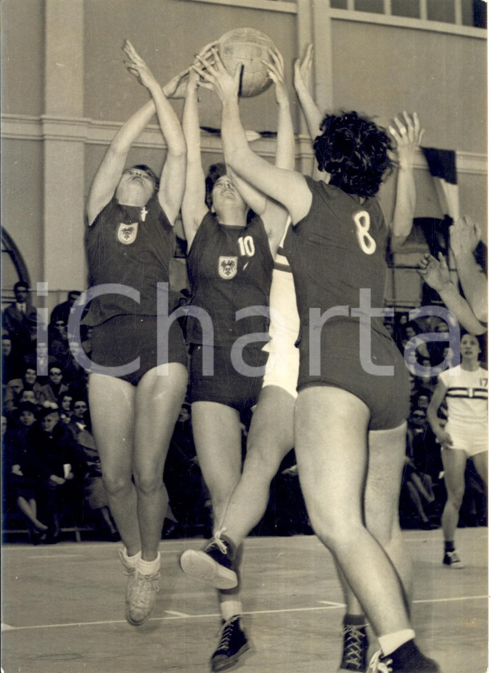 1955 FAENZA BASKET FEMMINILE Incontro ITALIA-AUSTRIA 57-30 *Foto 13x18 cm
