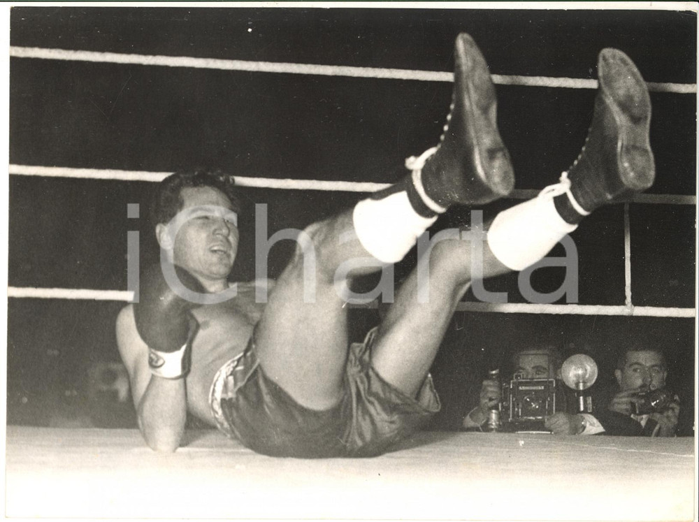 1959 LONDON WEMBLEY BOXE World champion Davey MOORE down *Photo 20x15 cm