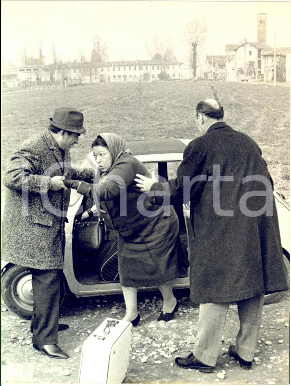 1965 CINEMA MILANO Film "Una moglie americana" - Scena sul set - Foto 18x24