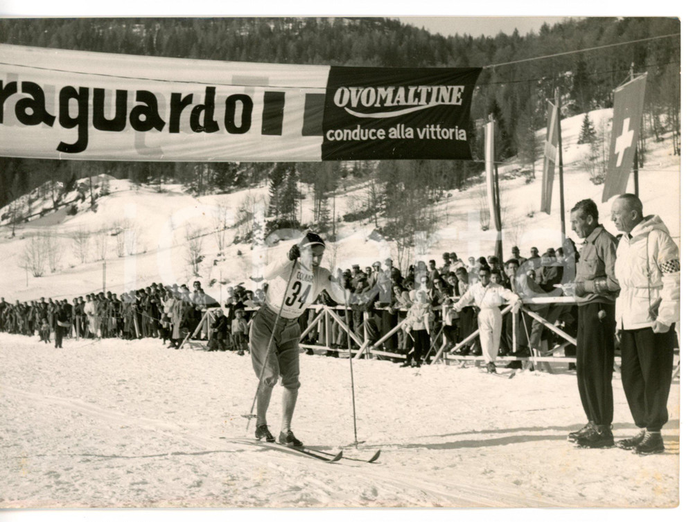 1955 CORTINA Internazionali SCI DI FONDO 15 KM Viktor BARANOV al traguardo *Foto