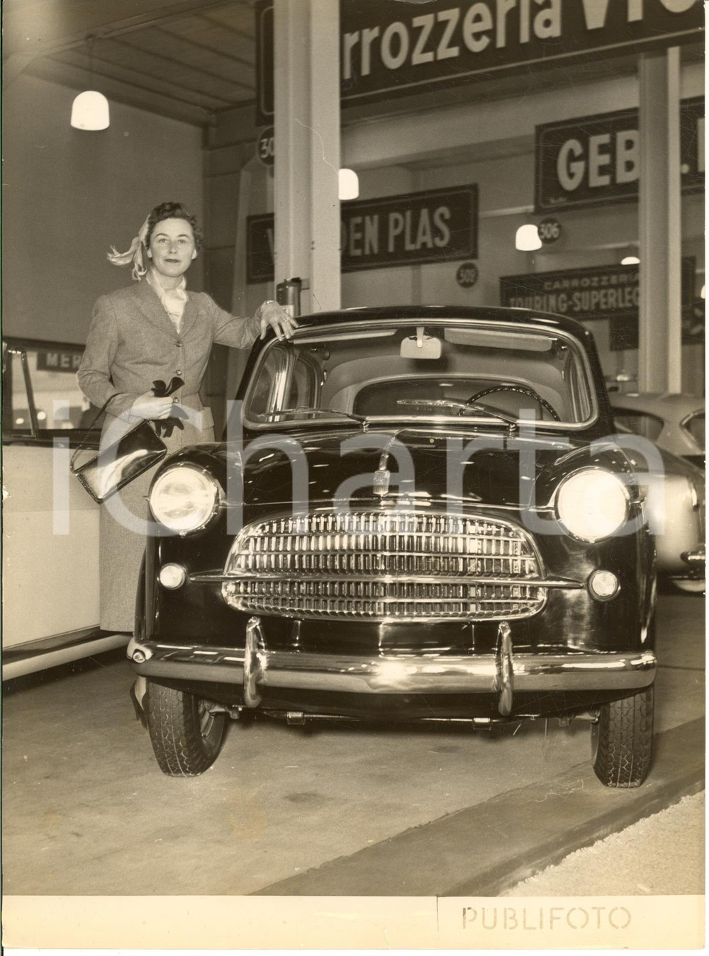 1953 GINEVRA Salone dell'Automobile - Nuova FIAT 1100 carrozzata GHIA Foto 18x24