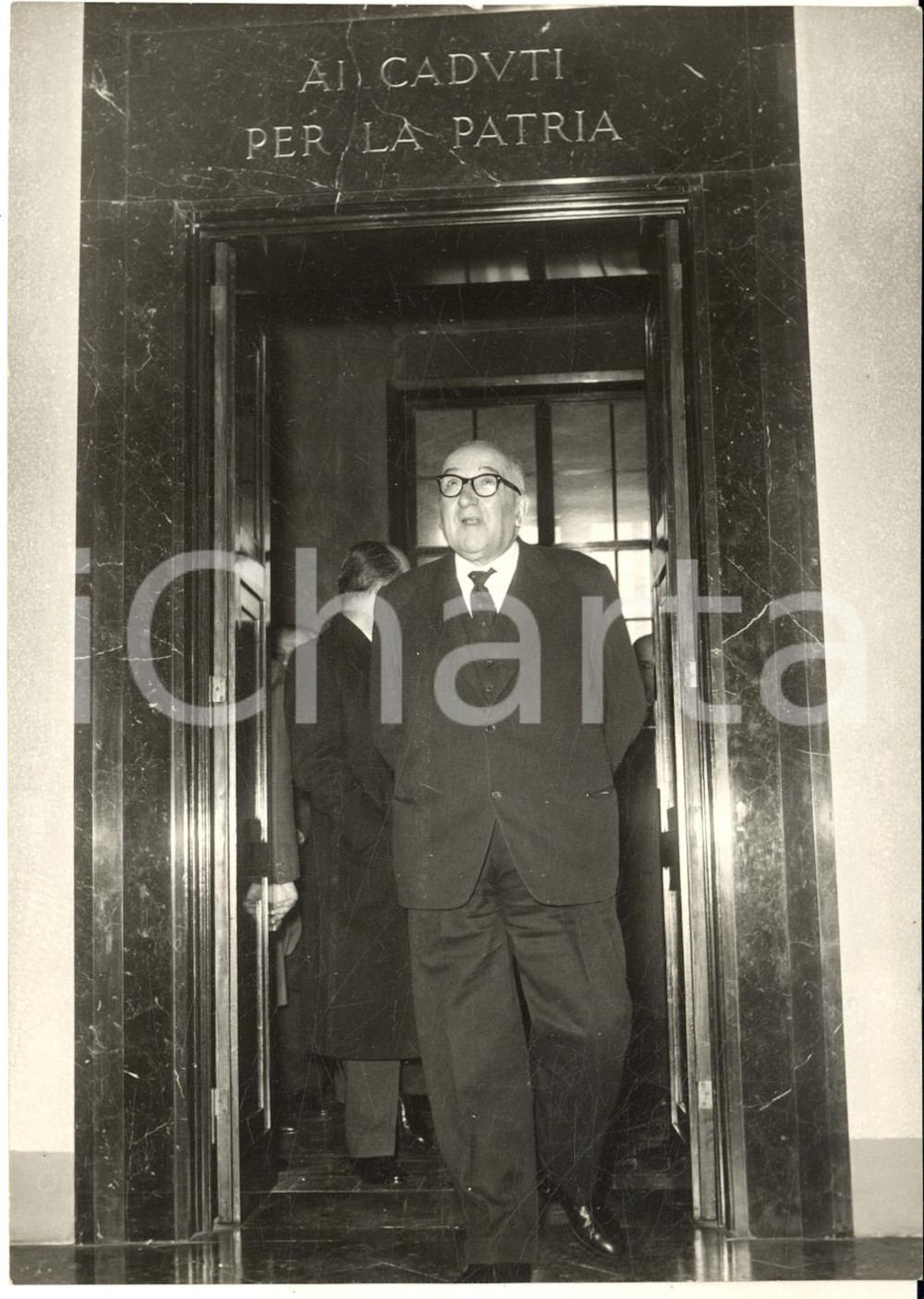 1958 ROMA Adone ZOLI visita Associazione Mutilati e Invalidi di Guerra - Foto