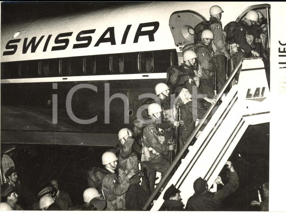1956 NAPOLI Partenza delle truppe ONU su volo SWISSAIR - Foto 18x13 cm