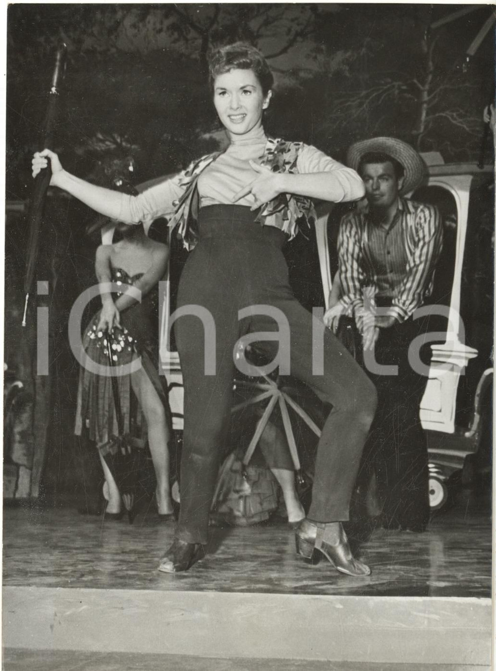 1959 HOLLYWOOD Film "Say one for me" Debbie REYNOLDS in "Chico's cha-cha-cha"