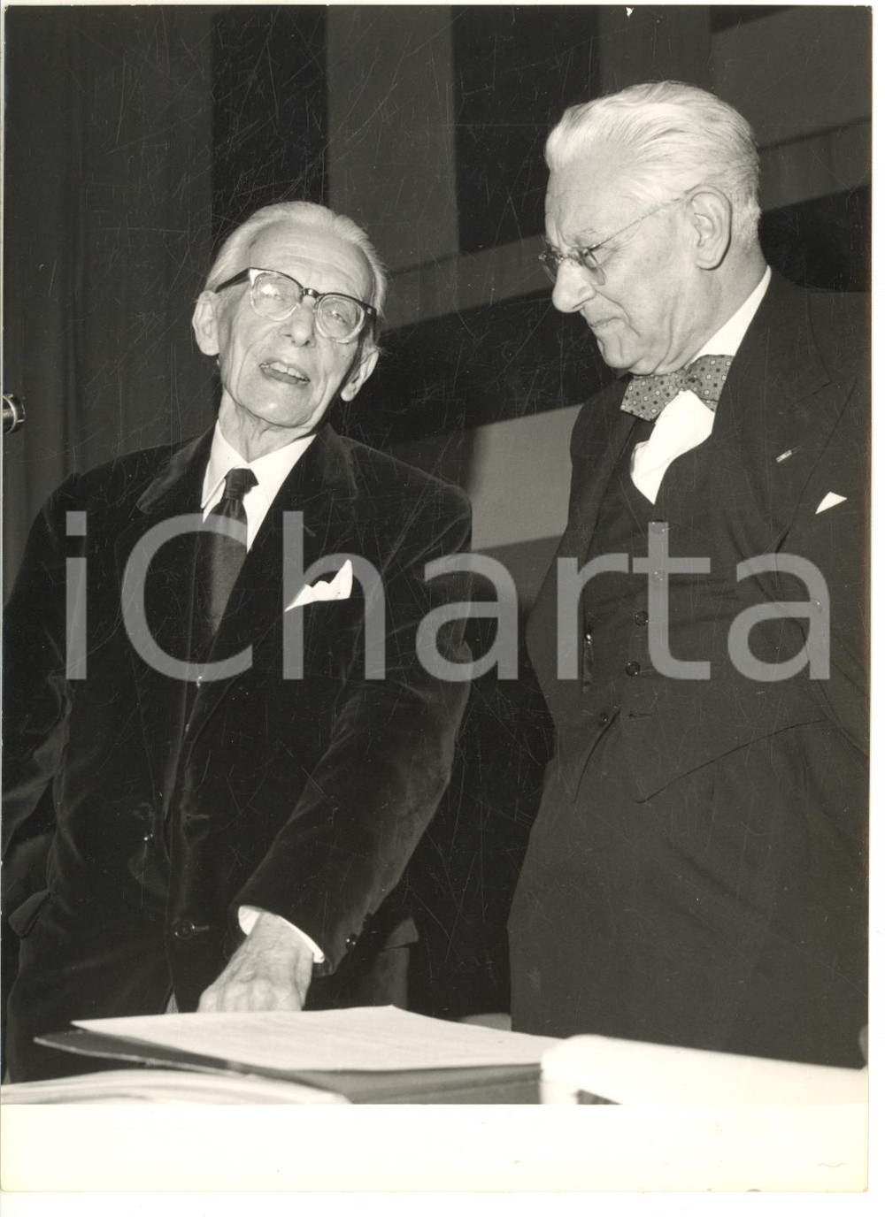 1960 VALDAGNO PREMIO MARZOTTO - Guido GUERRINI premia Ildebrando PIZZETTI *Foto