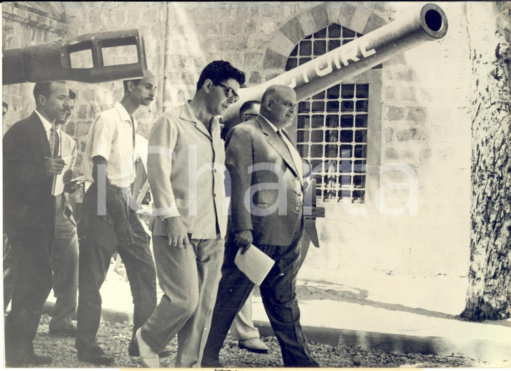 1959 DAMASCUS (SYRIA) General Jamal FAYSAL of U.A.R. touring new military museum